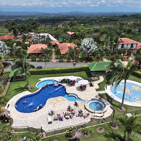 La Victoria Hotel Campestre Кімбая Екстер'єр фото