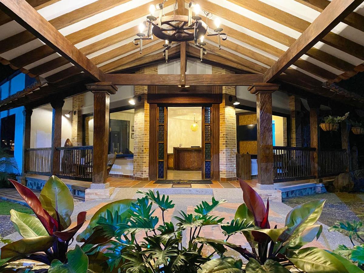 La Victoria Hotel Campestre Кімбая Екстер'єр фото