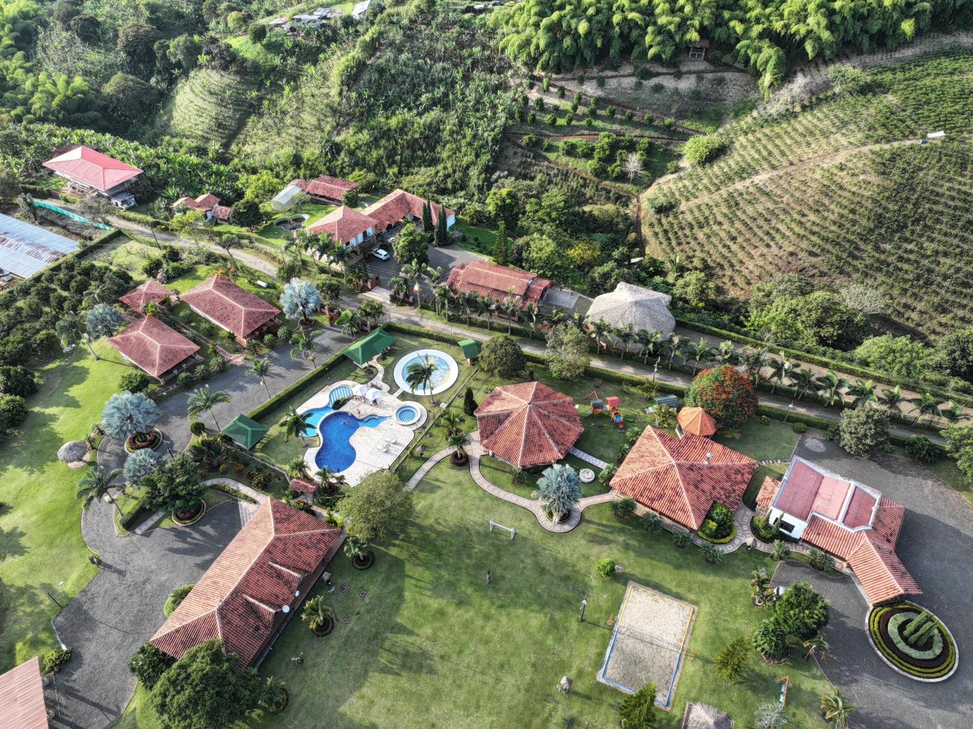 La Victoria Hotel Campestre Кімбая Екстер'єр фото