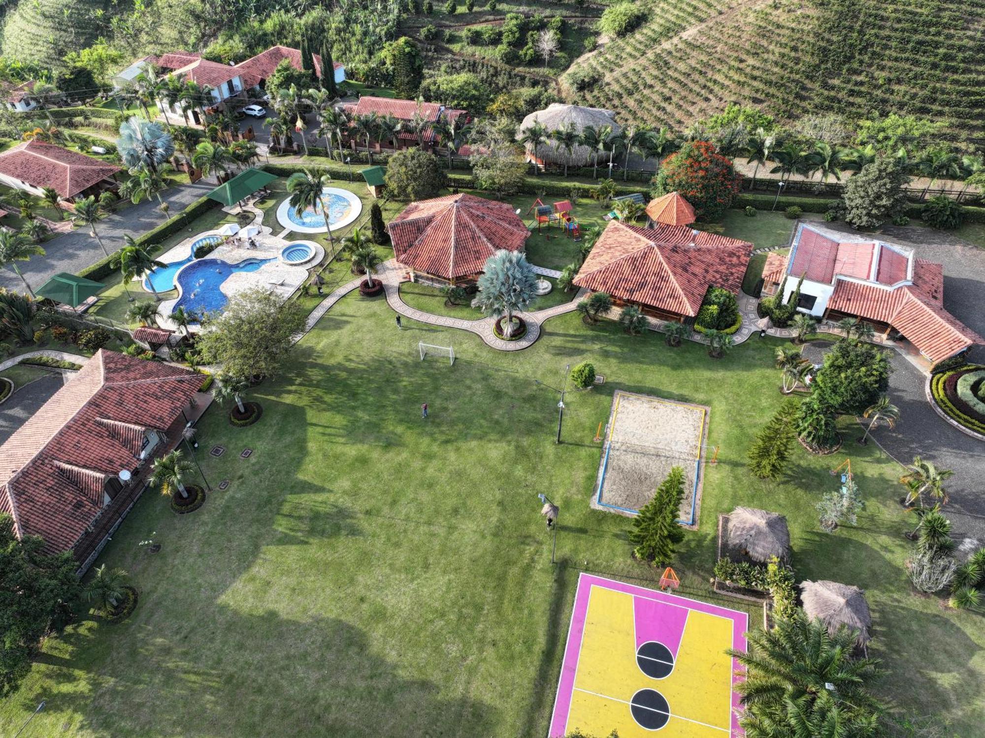 La Victoria Hotel Campestre Кімбая Екстер'єр фото